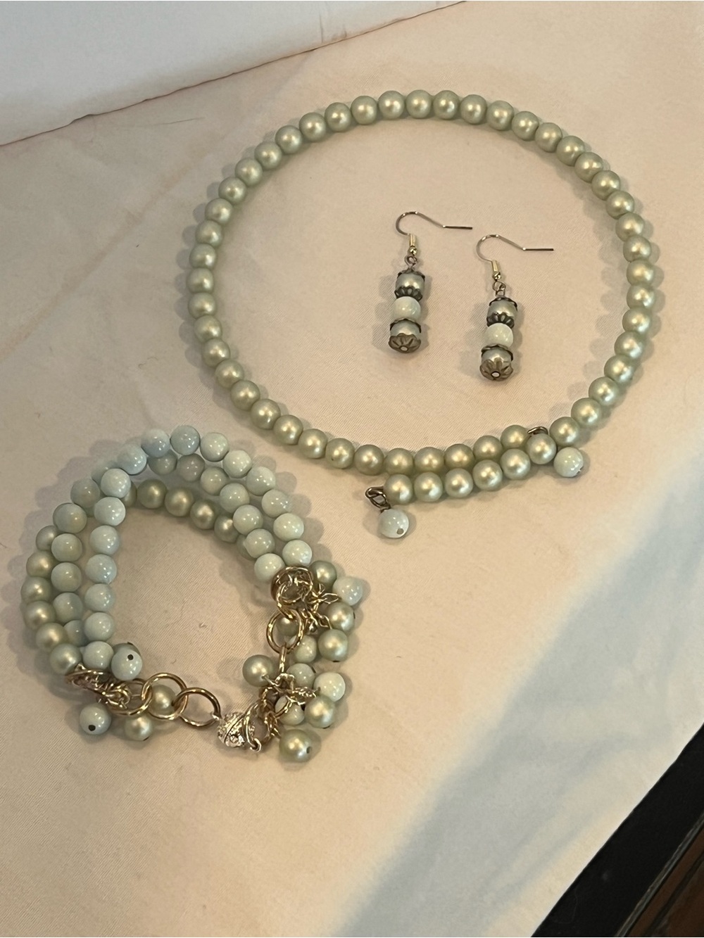 Vintage Beaded Jewelry Set